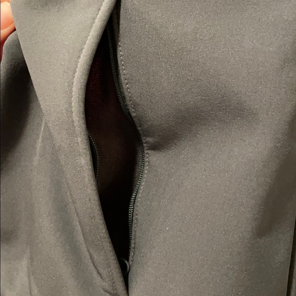 Women’s Columbia Shell Jacket - Picture 2 of 5